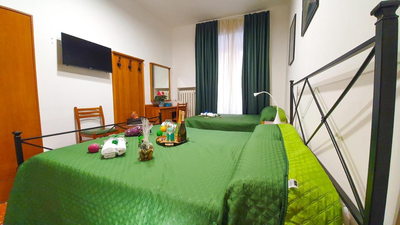Hotel A Casa Simpatia - A Richiesta Parcheggio Gratuito ! Roma Exterior foto