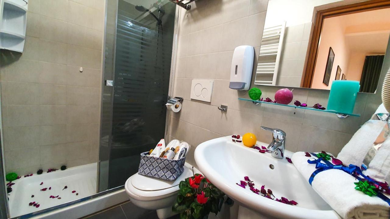 Hotel A Casa Simpatia - A Richiesta Parcheggio Gratuito ! Roma Exterior foto