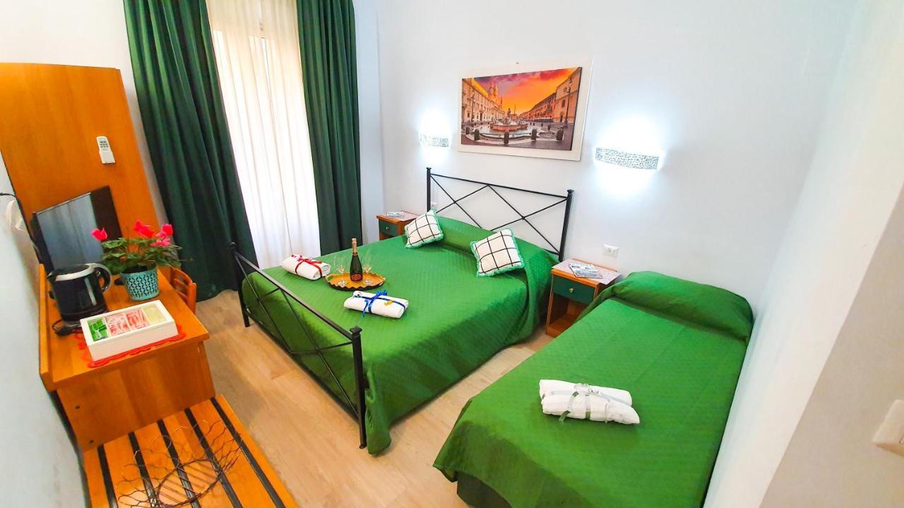 Hotel A Casa Simpatia - A Richiesta Parcheggio Gratuito ! Roma Exterior foto